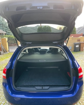 Peugeot 308 cena 43999 przebieg: 117000, rok produkcji 2018 z Poznań małe 326